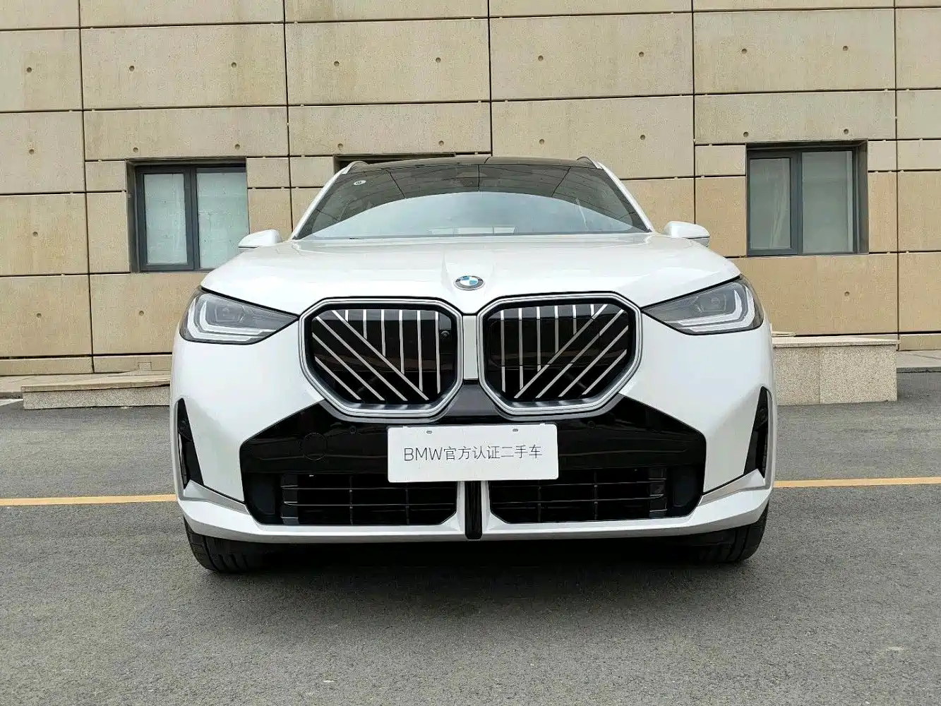 BMW X3 2025 xDrive30L Leading M Sport Package фото 2
