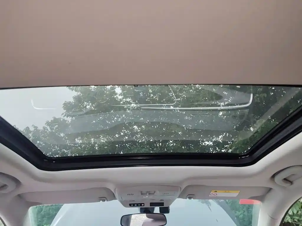 Фото 9 - Buick Envision Plus
