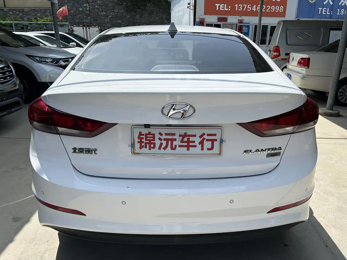 Hyundai Elantra 2018 1.6L Automatic 15th Anniversary Special Edition фото 8