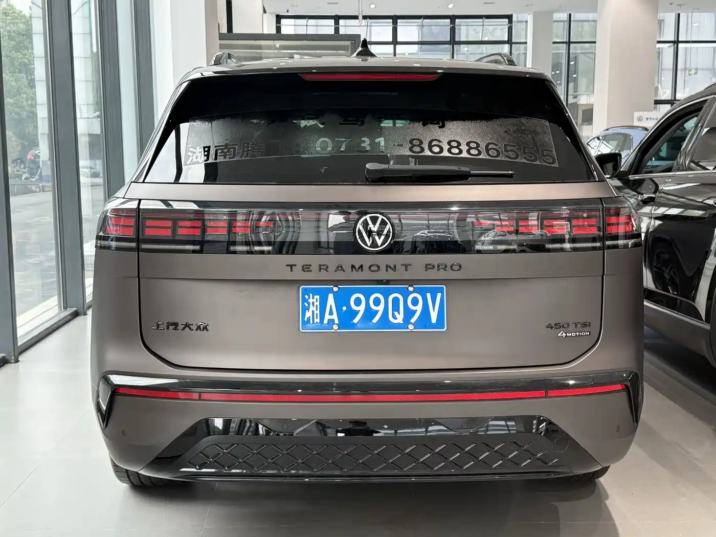 Volkswagen Teramont 2025 Teramont Pro 450TSI 4WD Summit Edition фото 5