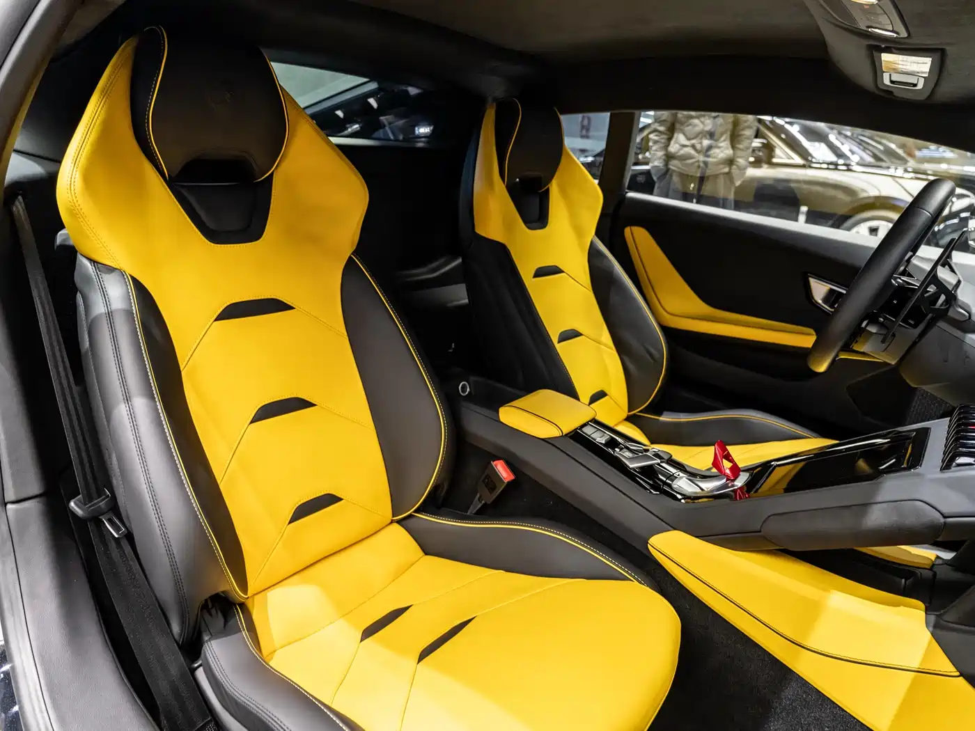 LAMBORGHINI HURACÁN