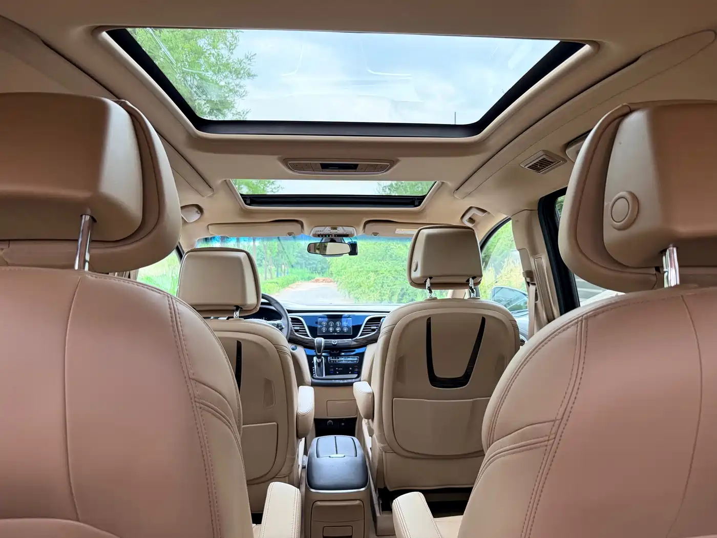 Buick GL8 2017 ES 28T Luxury China V фото 15
