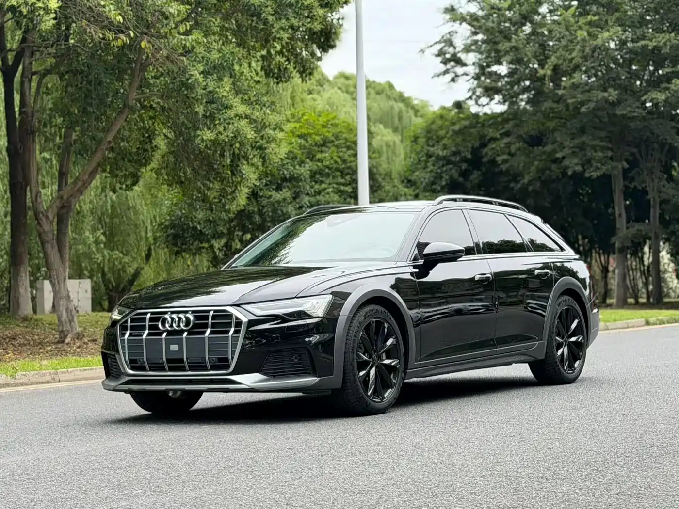 Audi A6 (Import) 2020 allroad quattro Explorer 55 TFSI Premium Off-Road