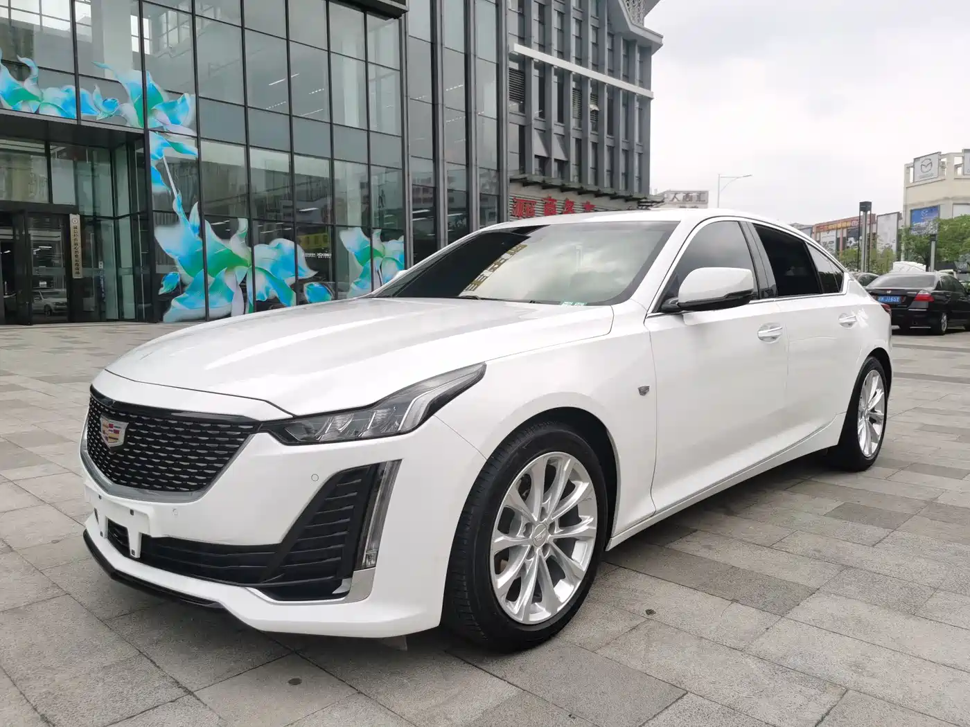 Cadillac CT5 2022 28T Luxury (Standard)