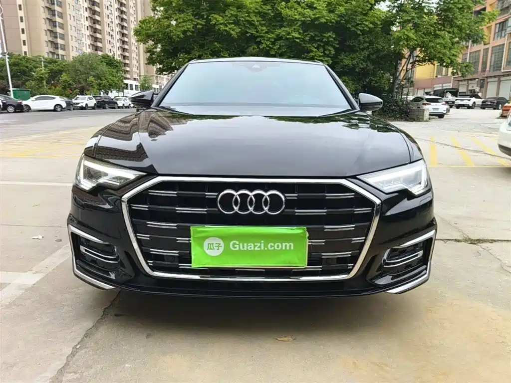 Audi A6L 2025 40 TFSI Luxury Sport фото 3
