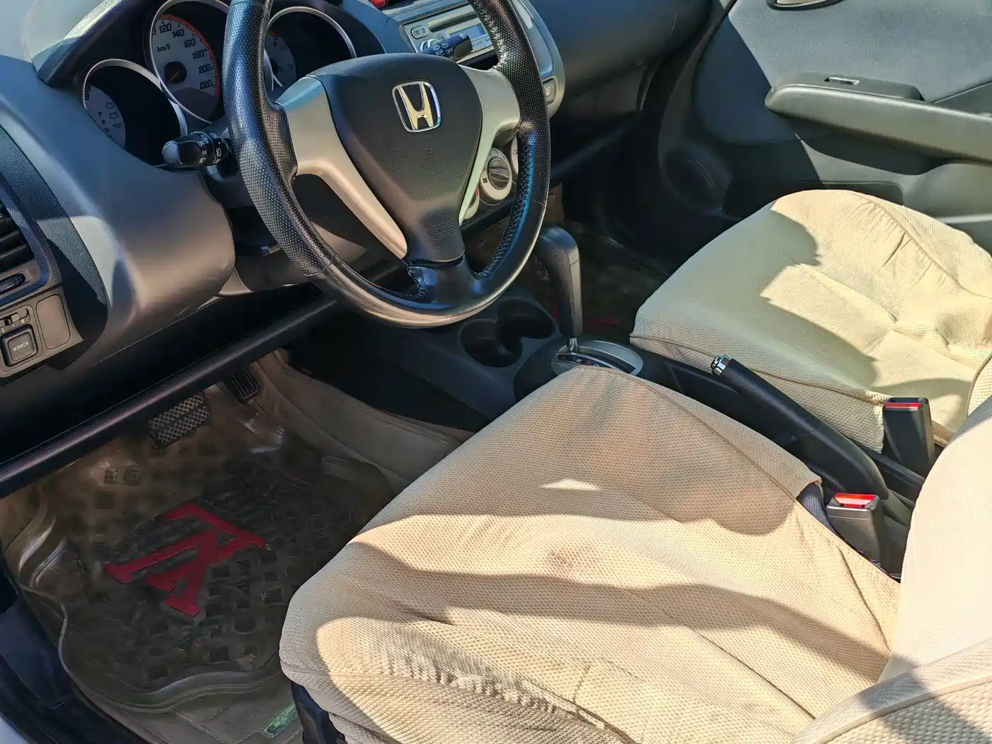 Honda Fit 2008 2007 1.5L CVT Comfort Edition