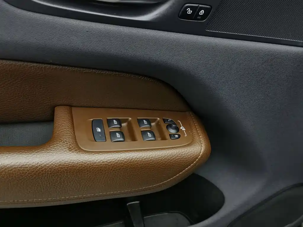 Volvo XC60, миниатюра 9