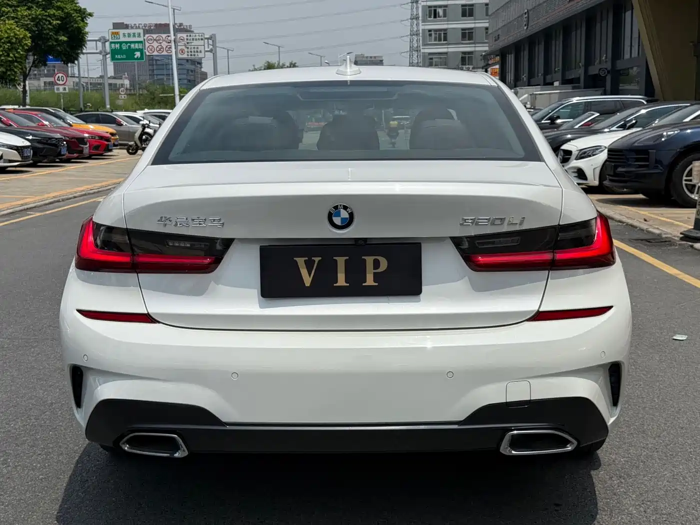 Фото 8 - BMW 3 Series