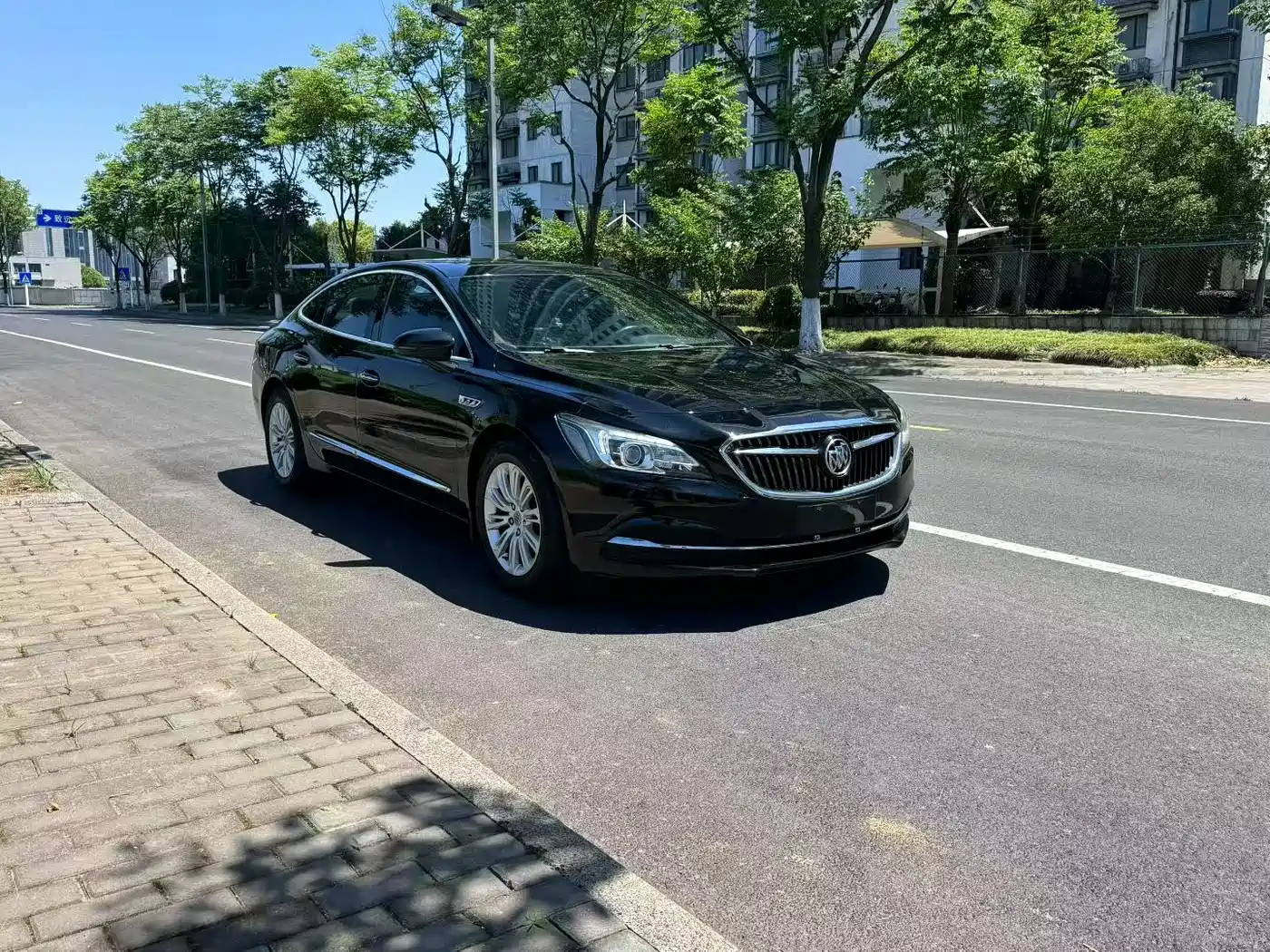 Buick LaCrosse 2016 20T Elite Type фото 3