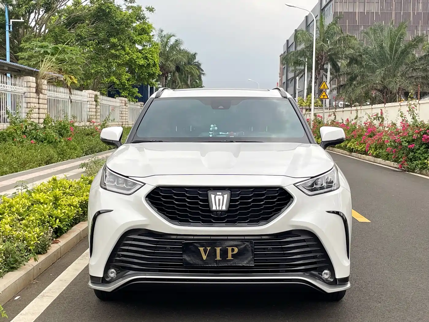TOYOTA CROWN LUFANG