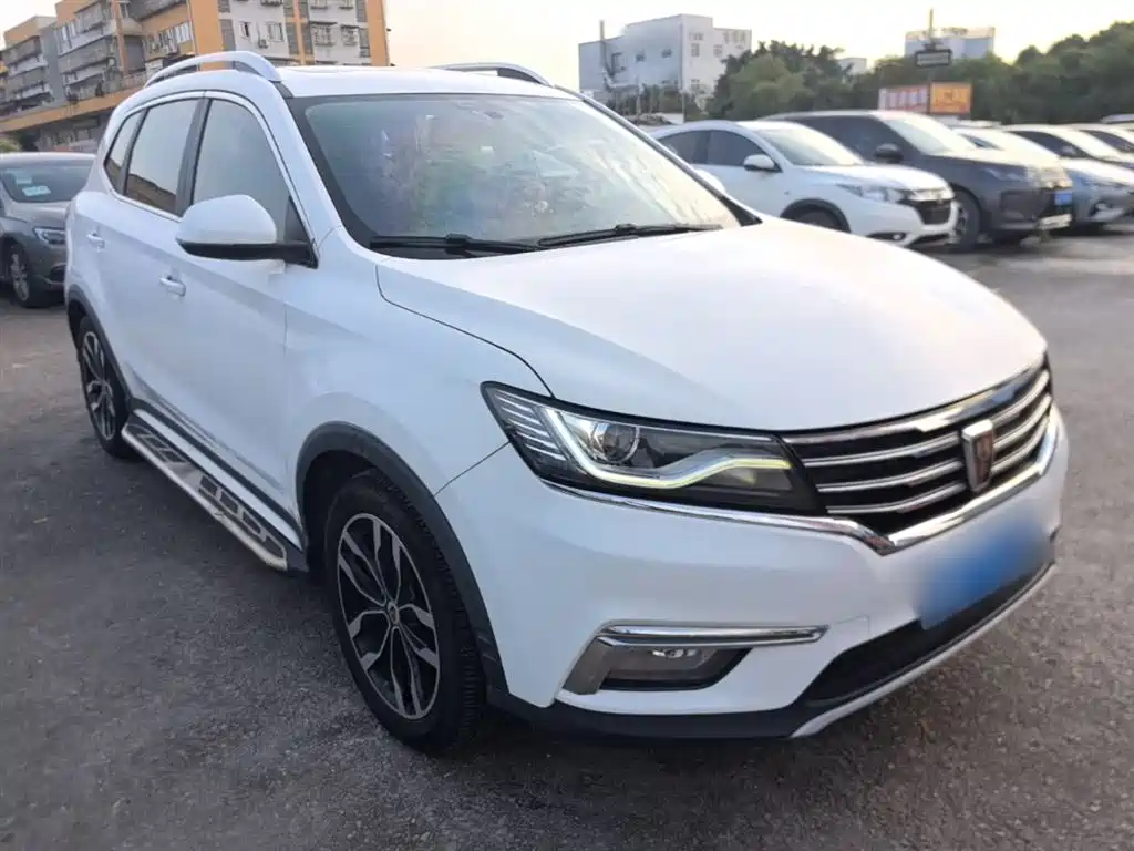 Фото 4 - Roewe RX5
