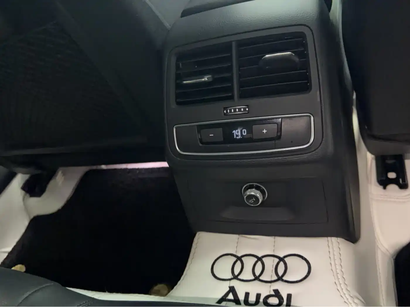 Audi A5 (Import) 2017 Sportback 40 TFSI Fashion фото 15