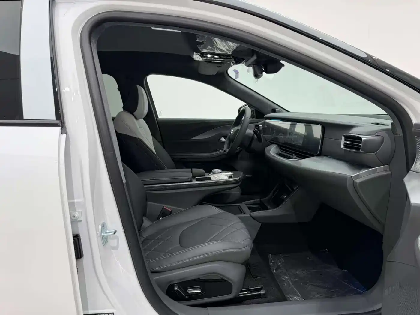 ARCFOX EXTREME FOX POLAR FOX ALPHA S6