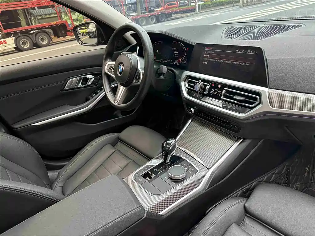 BMW 3 Series 2020 Facelift 325i M Sport Night Edition фото 22