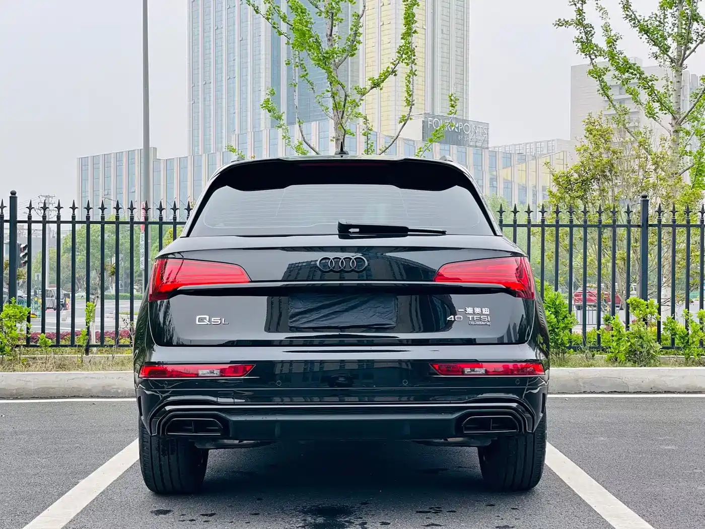 Audi Q5L 2025 40 TFSI Luxury Dynamic фото 8