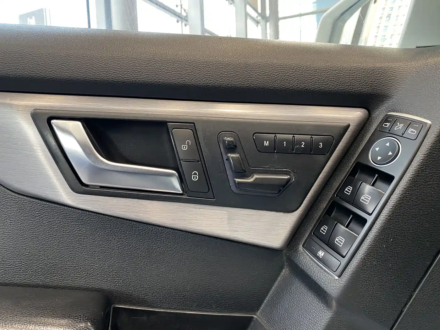 Mercedes-Benz GLK-Class 2012 GLK 300 4MATIC Dynamic фото 4