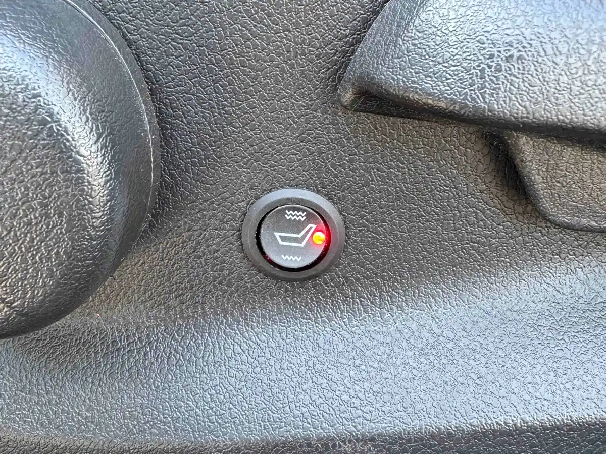 Haval M6 2021 PLUS 1.5T Manual Elite Smart Connect фото 13