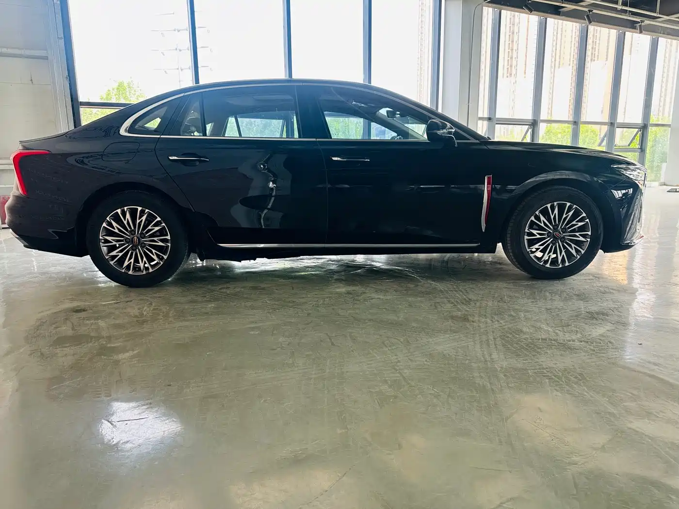 Hongqi HONGQI H5