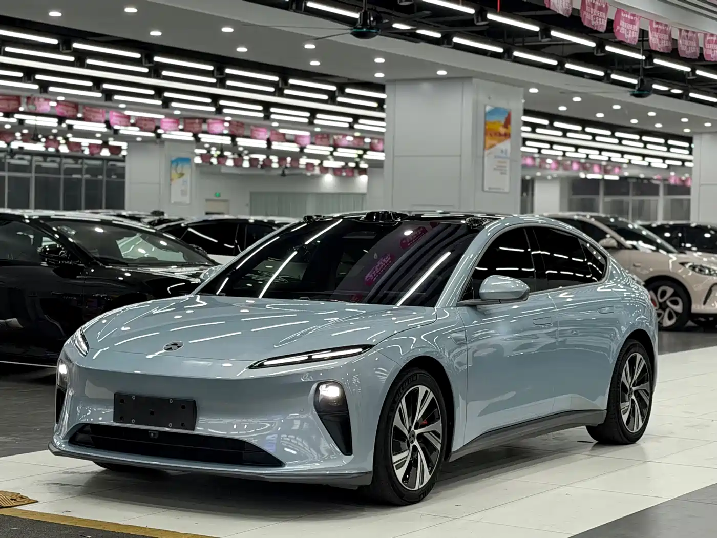 NIO NIO ET5