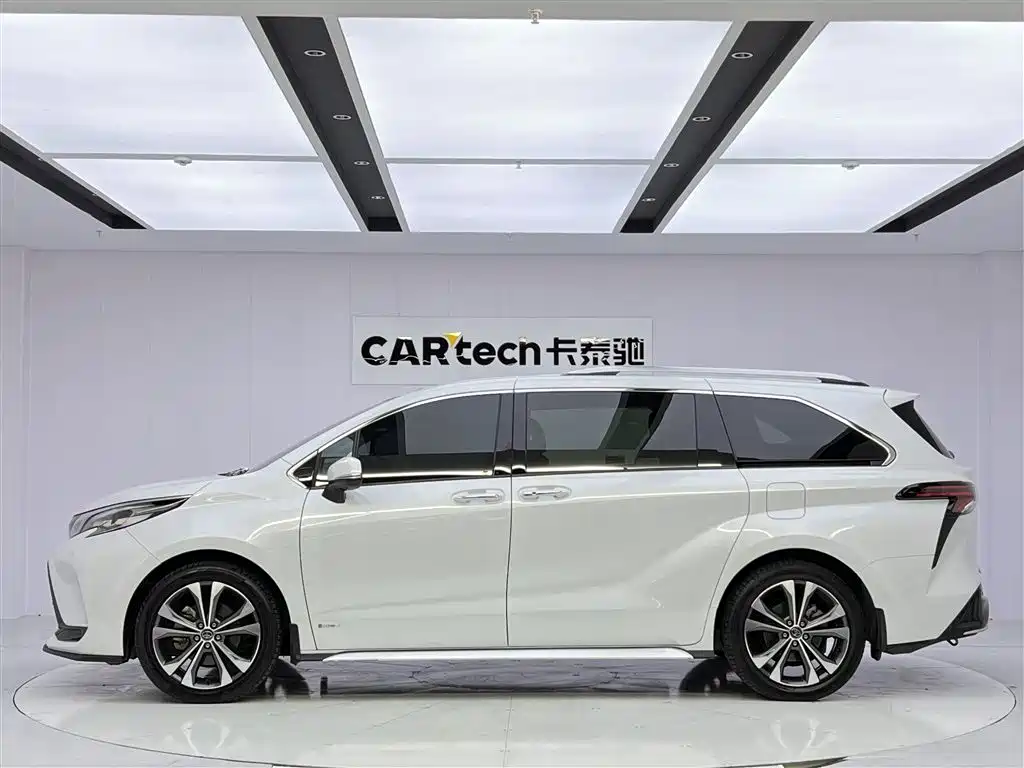 TOYOTA GREVIA