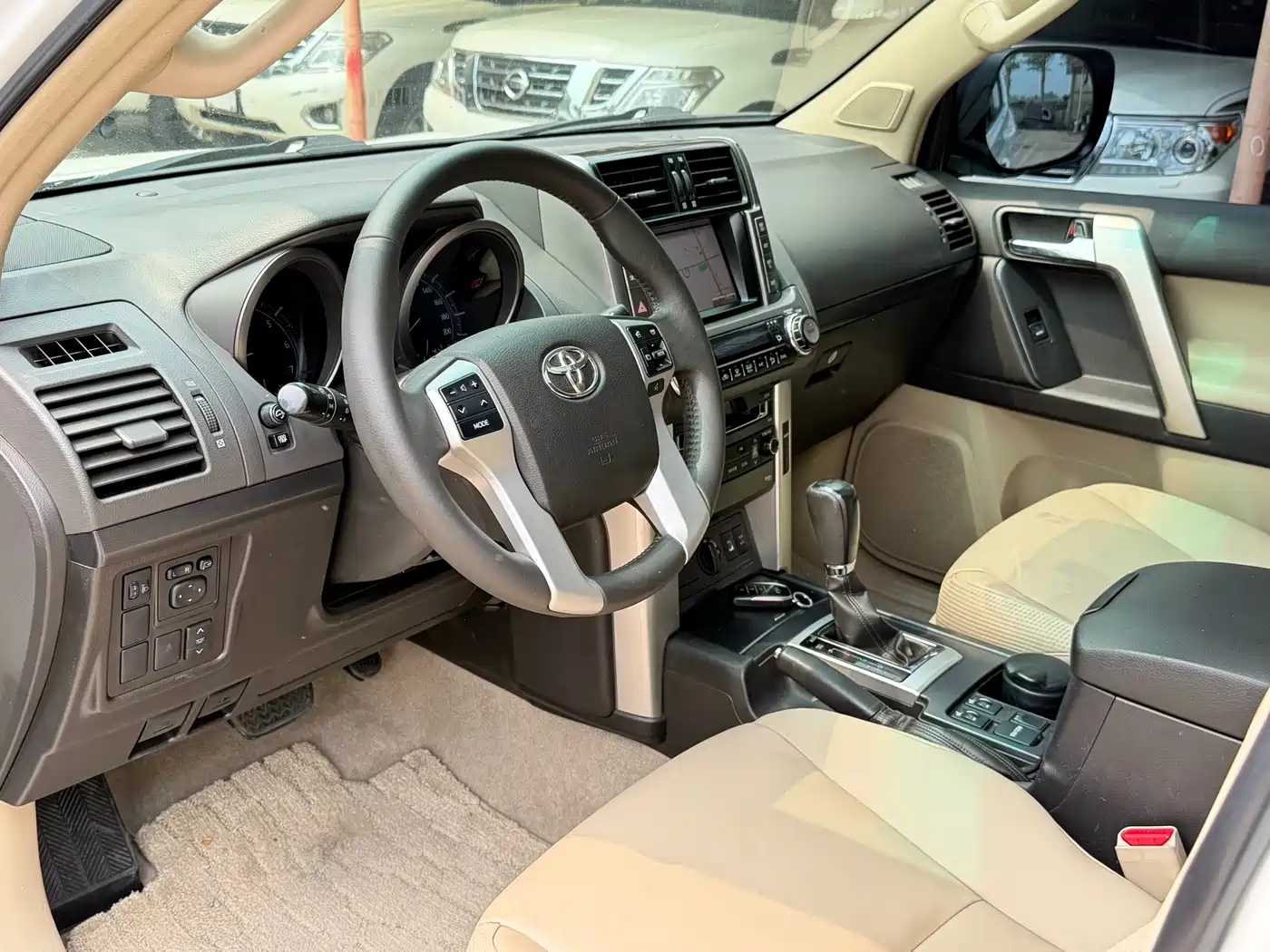 Toyota Prado 2010 4.0L Automatic TX-L NAVI фото 17