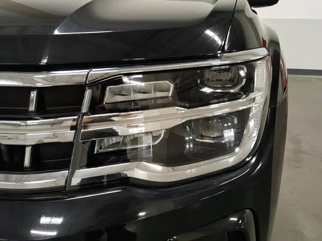 Photo 7 - Volkswagen Teramont