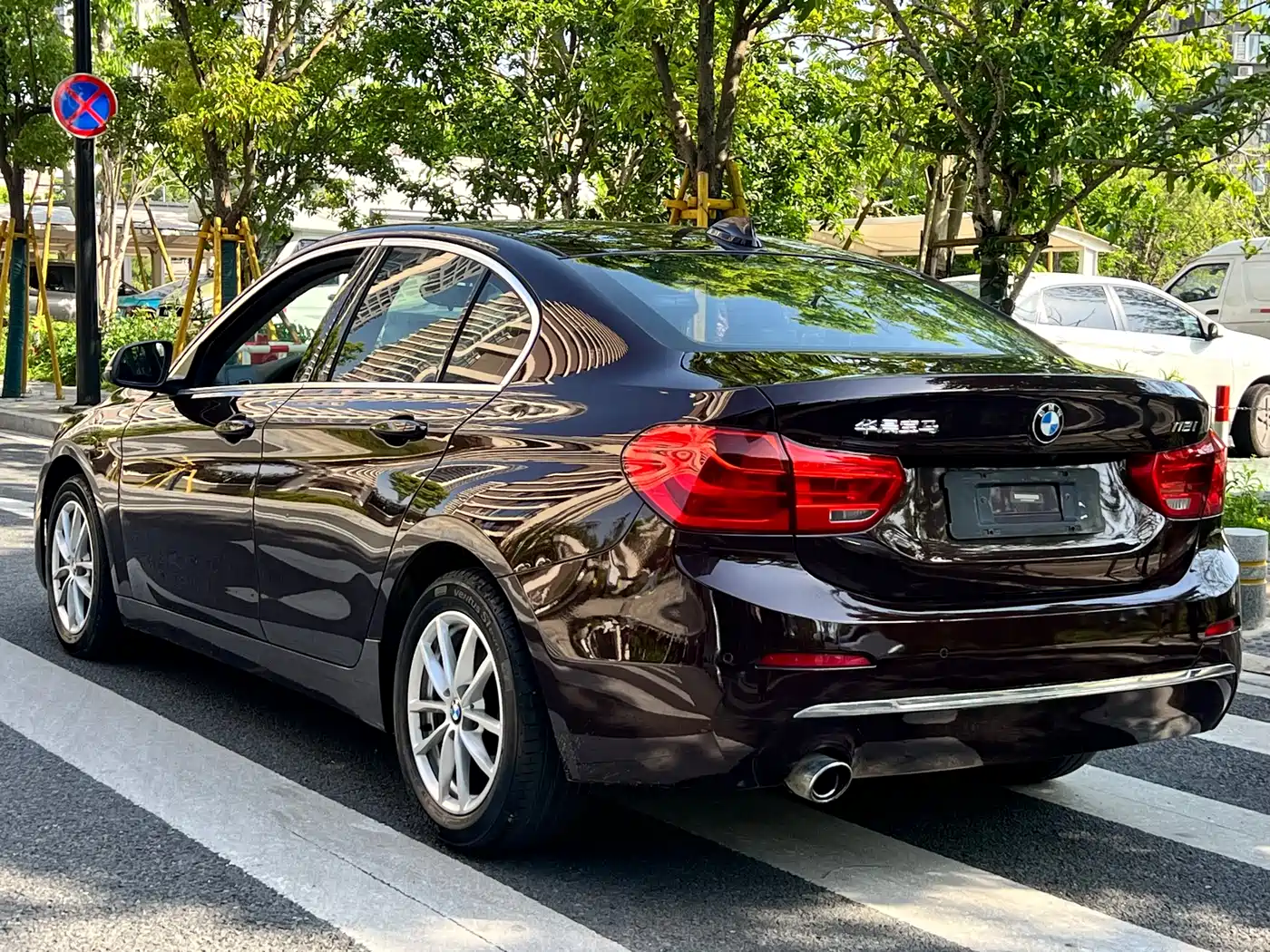 BMW 1 Series 2017 118i Fashion фото 7