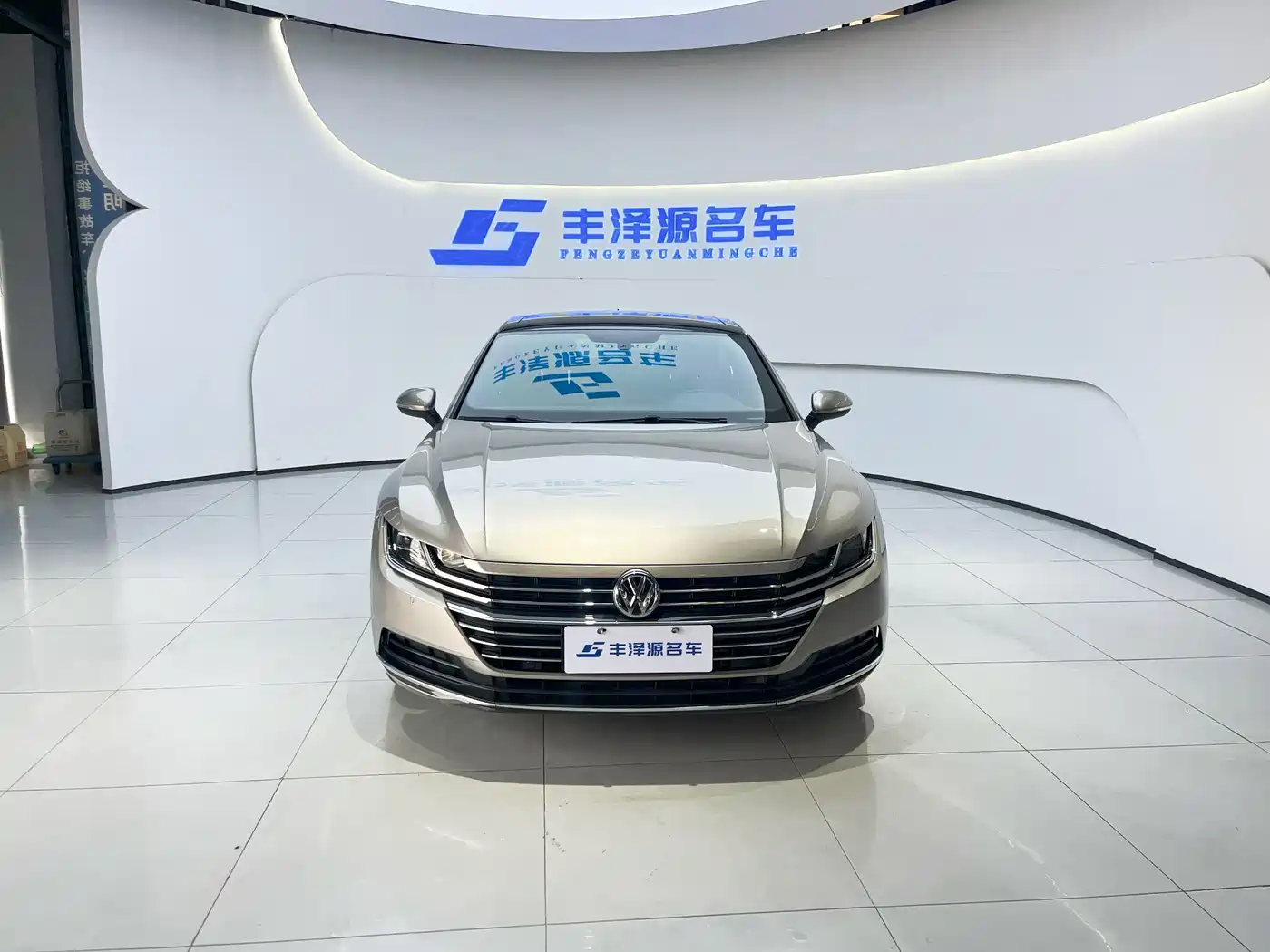 Volkswagen FAW-Volkswagen CC 2020 330TSI Elegance Version China VI фото 4