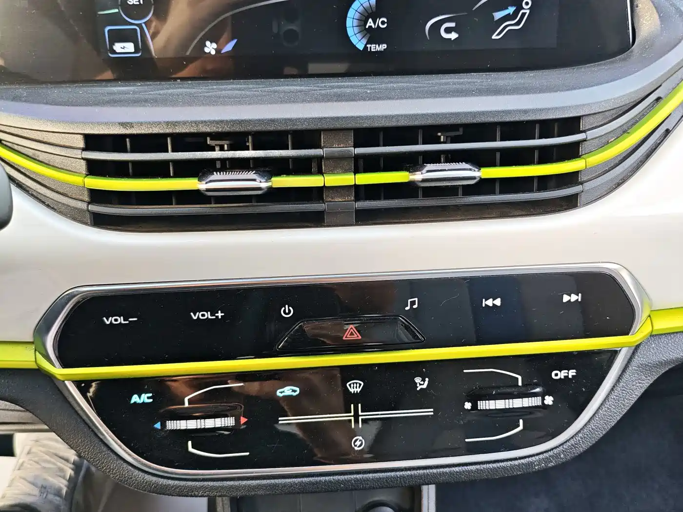 Changan Benben E-Star 2021 2020 Heartbeat Edition LFP (31.18kWh)