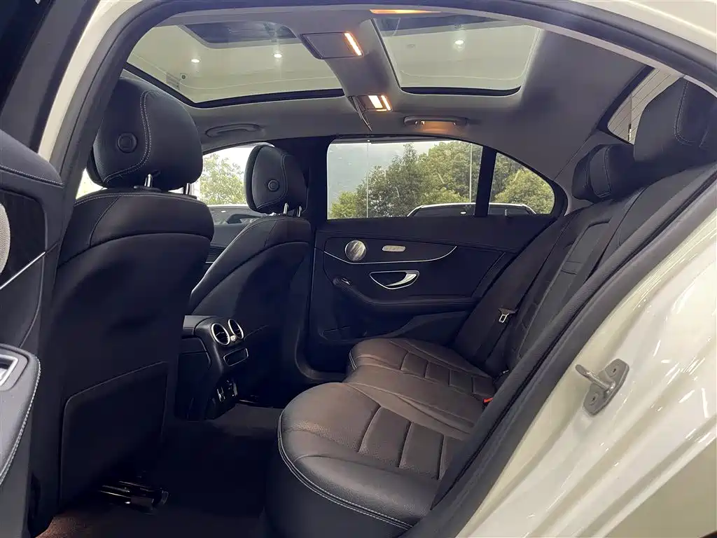Mercedes-Benz C-Class 2021 C 260 L Sport Edition фото 12