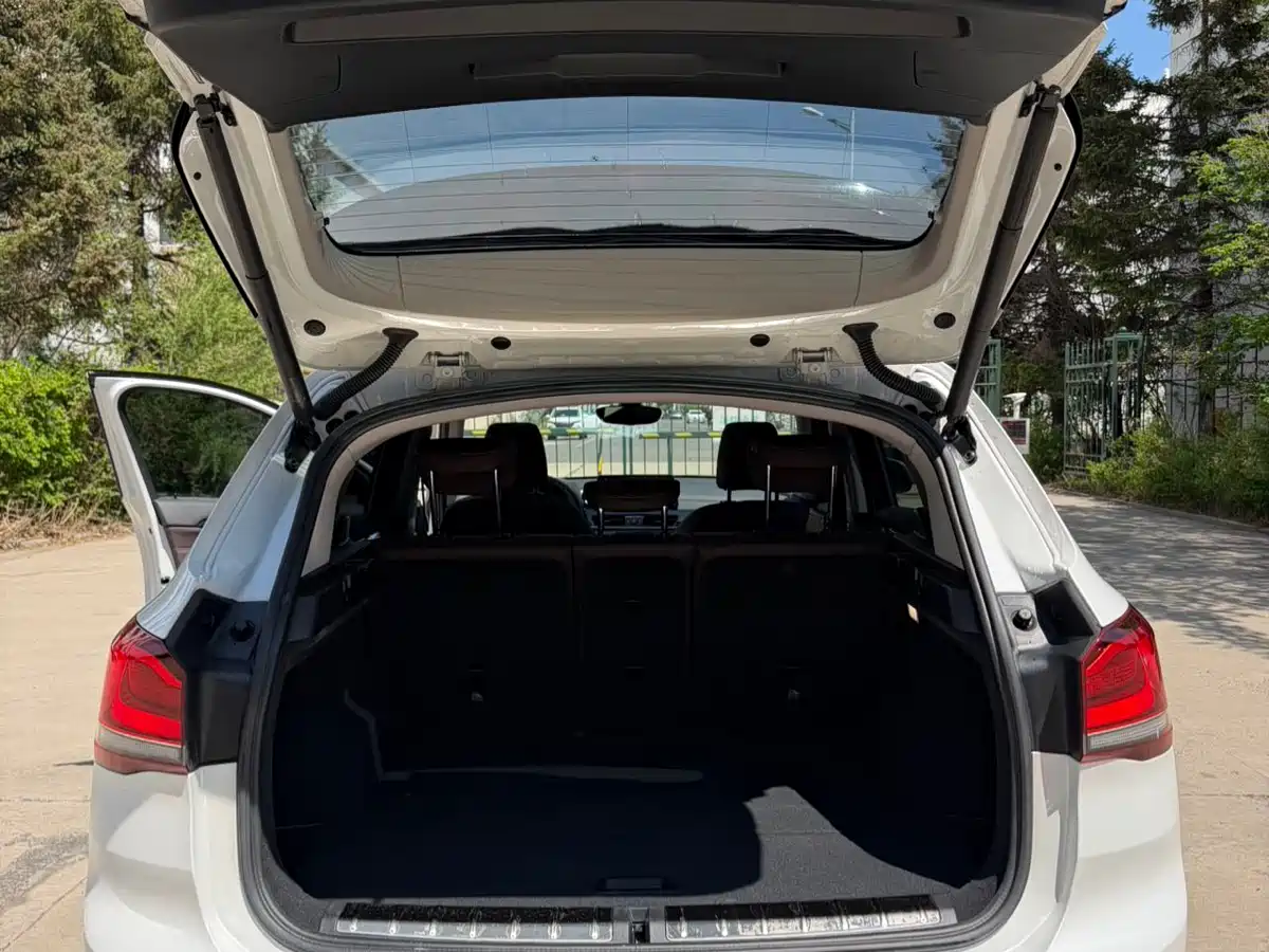 BMW X1 2022 sDrive20Li Fashion фото 14
