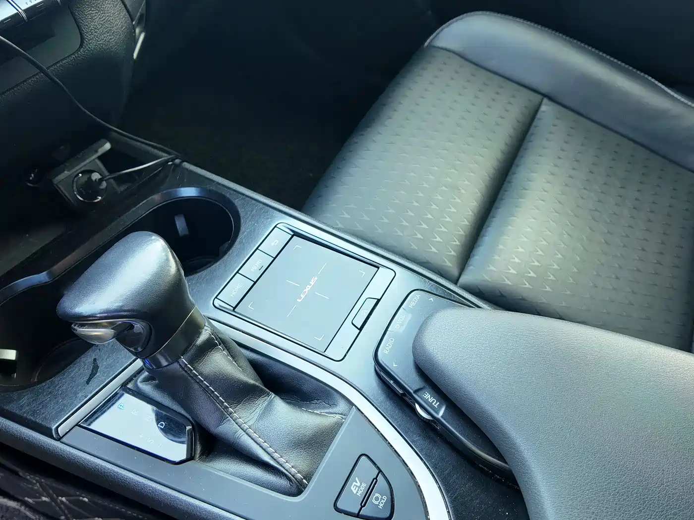 Lexus UX 2019 2019 260h Explorer Cool Edition (China V)