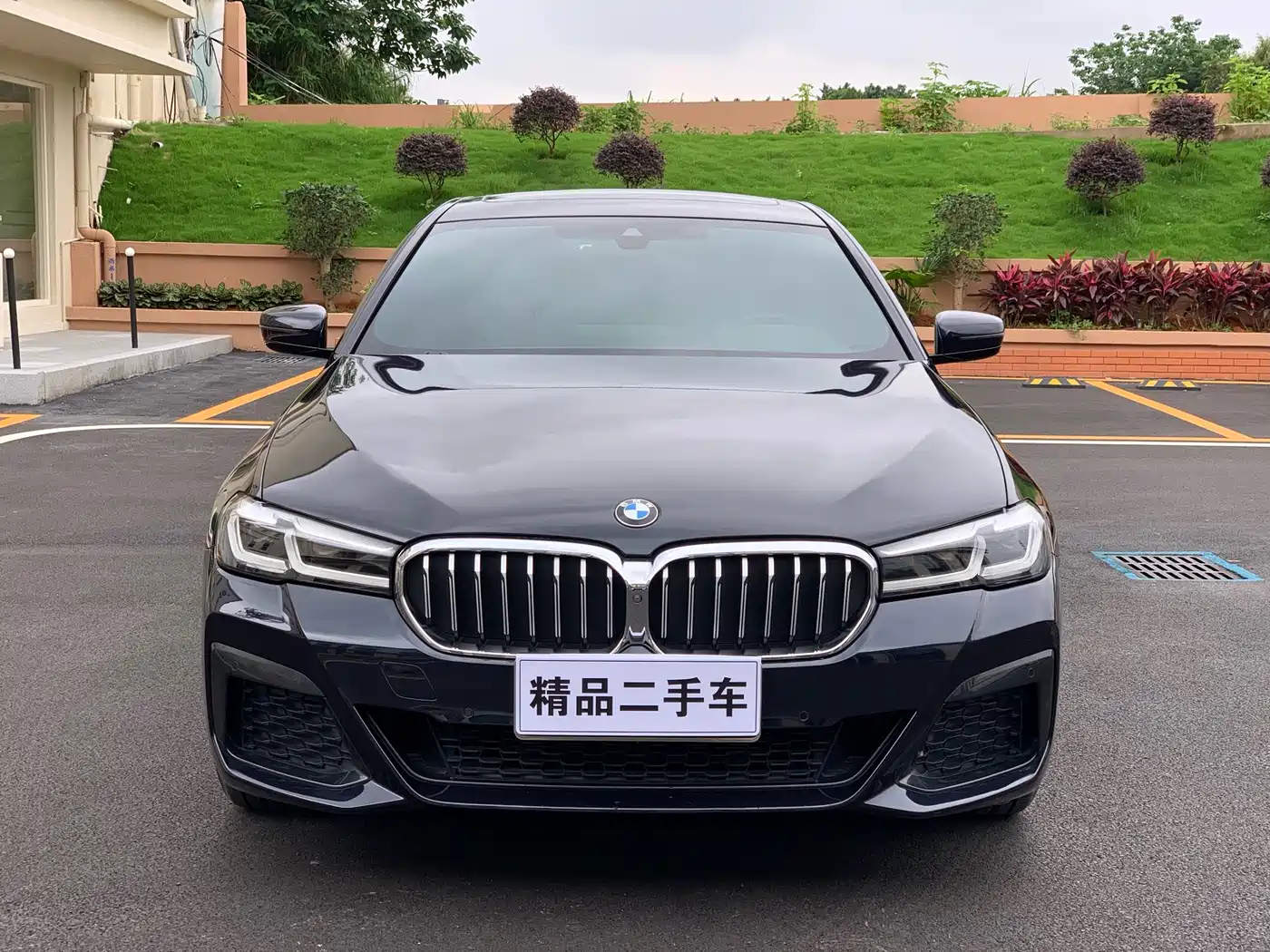 BMW 5 Series 2021 525Li M Sport Package фото 2