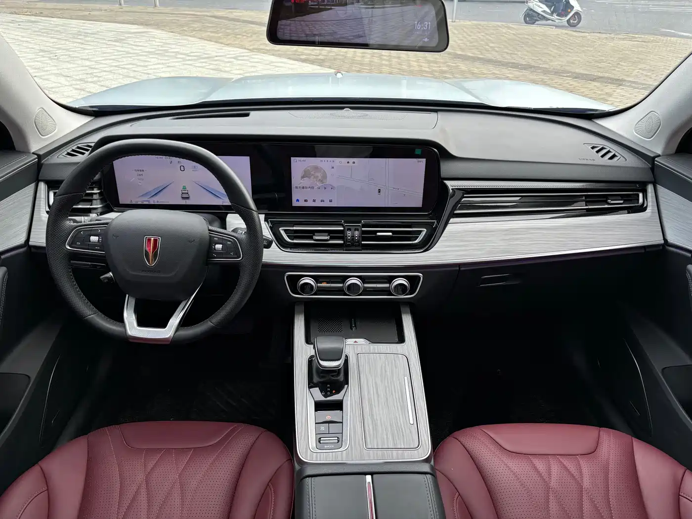 Hongqi HS5 2025 2.0T 4WD Qixiang Pro фото 17