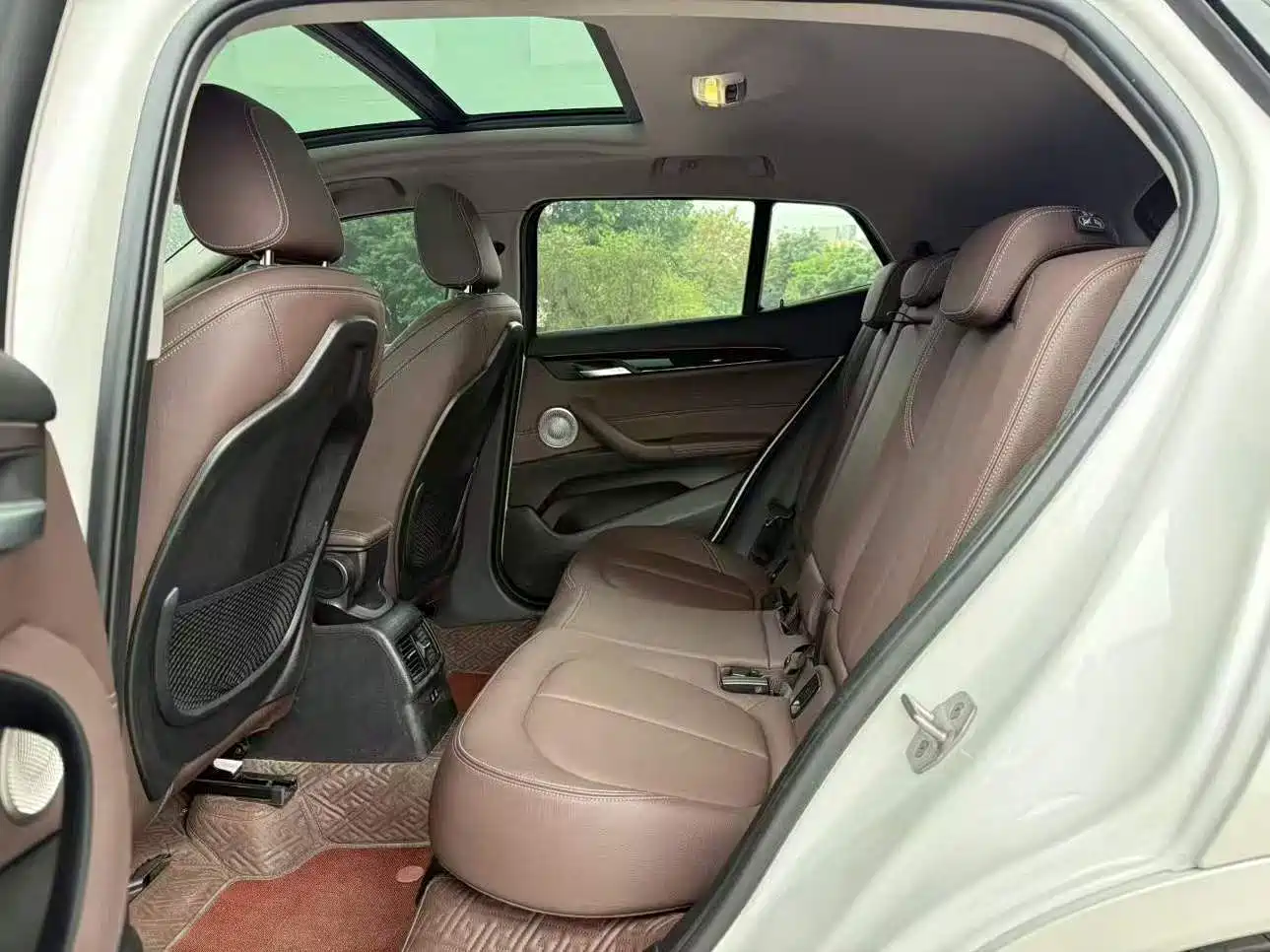 BMW X2 2023 2022 sDrive25i M Off-Road Package