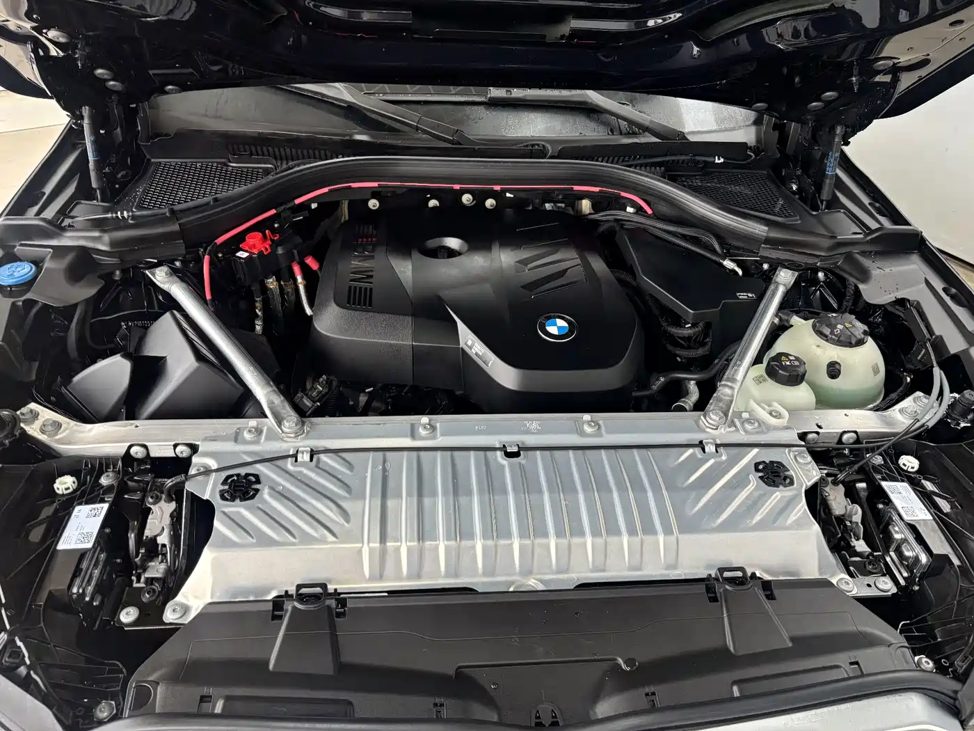 BMW X3 2026 2026 xDrive30L Leading Trim M Sport Shadowline Package