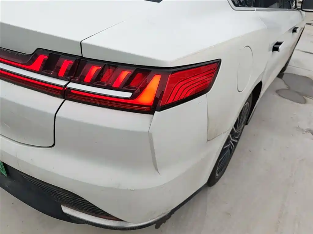 BYD Han 2020 EV Extended Range Luxury фото 8