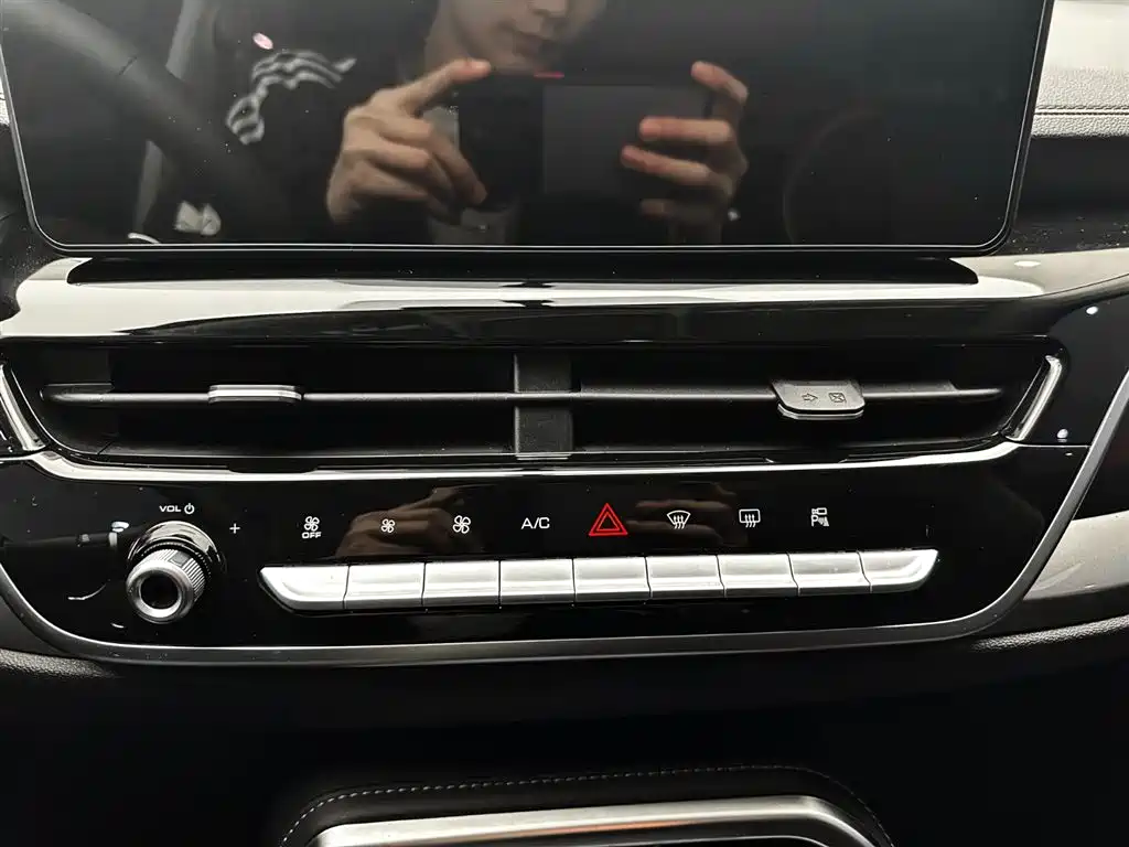 Haval H6 2023 National Trend Edition 1.5T Automatic Urban фото 15
