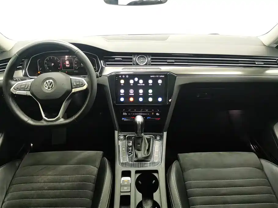 Volkswagen Magotan 2020 380TSI DSG Luxury фото 12
