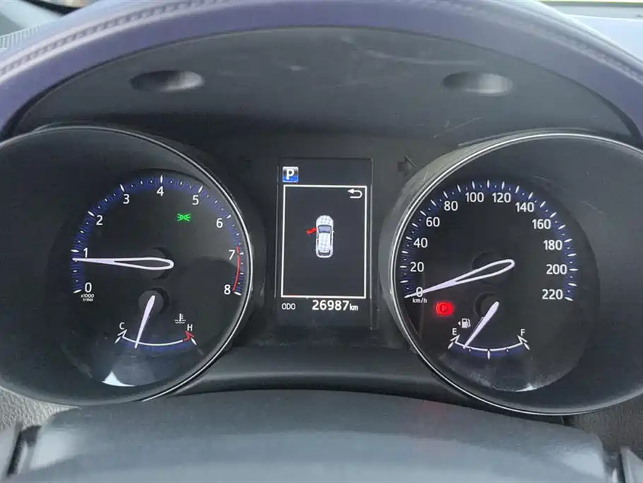 Toyota IZOA 2018 2.0L Yichi Edition China V фото 14