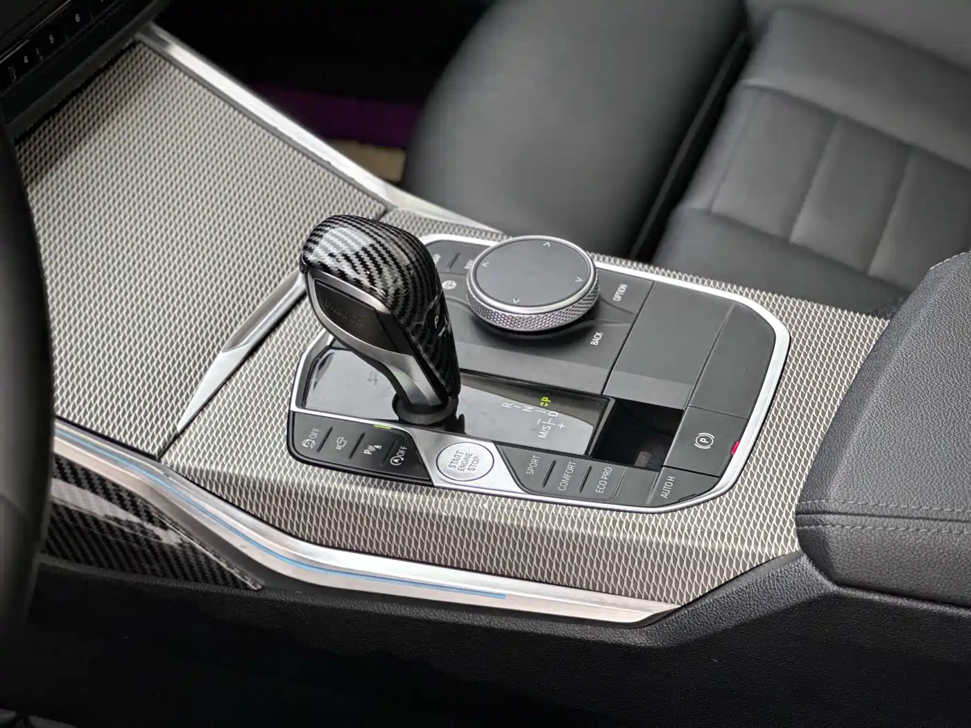 BMW 3 Series 2020 325Li M Sport Black Night Package фото 11