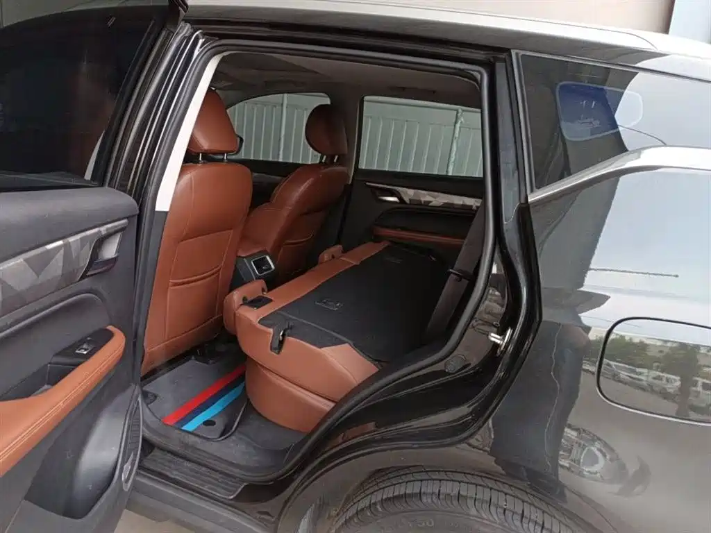 GEELY AUTOMOBILE VISION X6