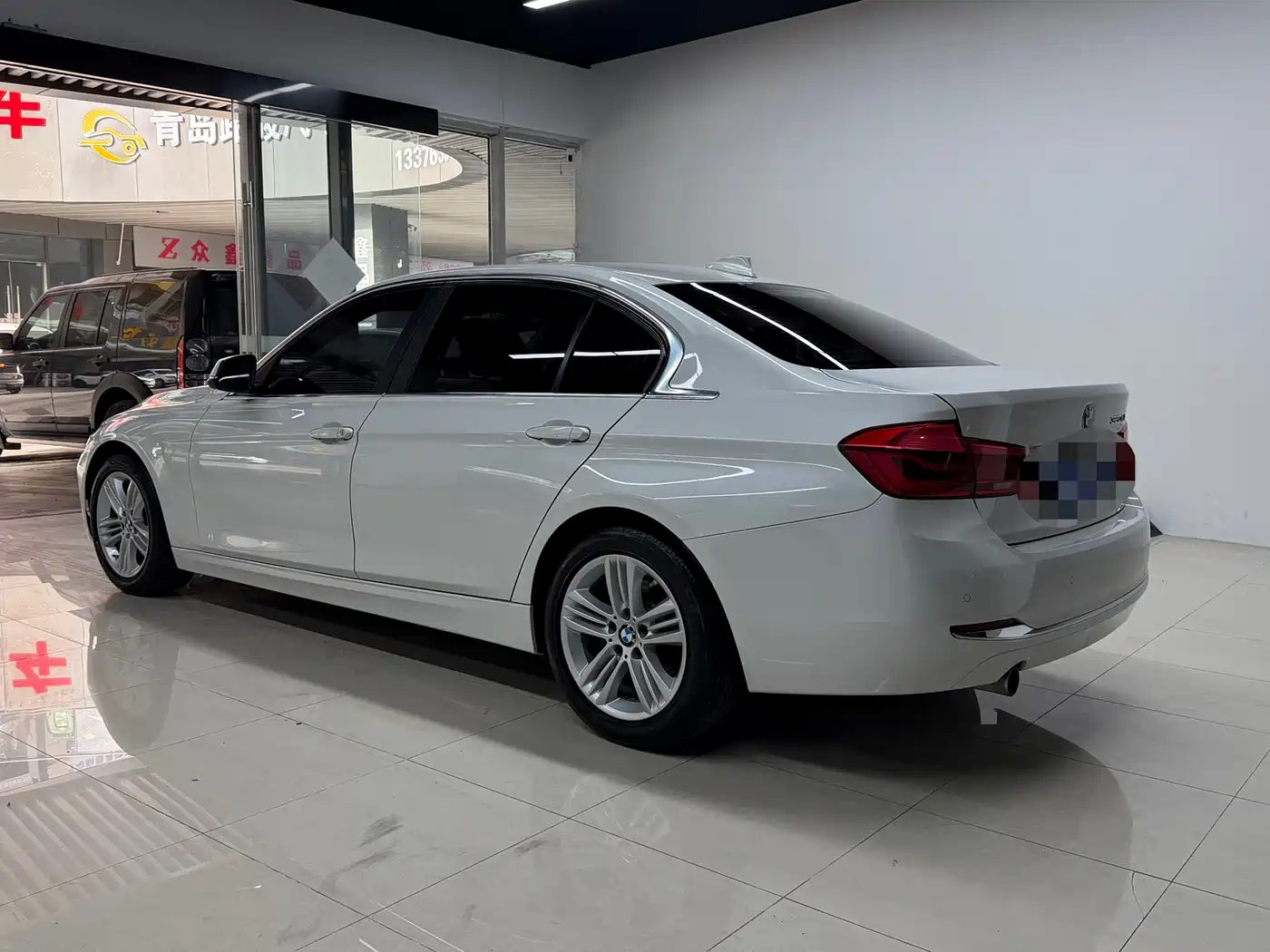 BMW 3 Series 2016 320Li Progressive фото 3