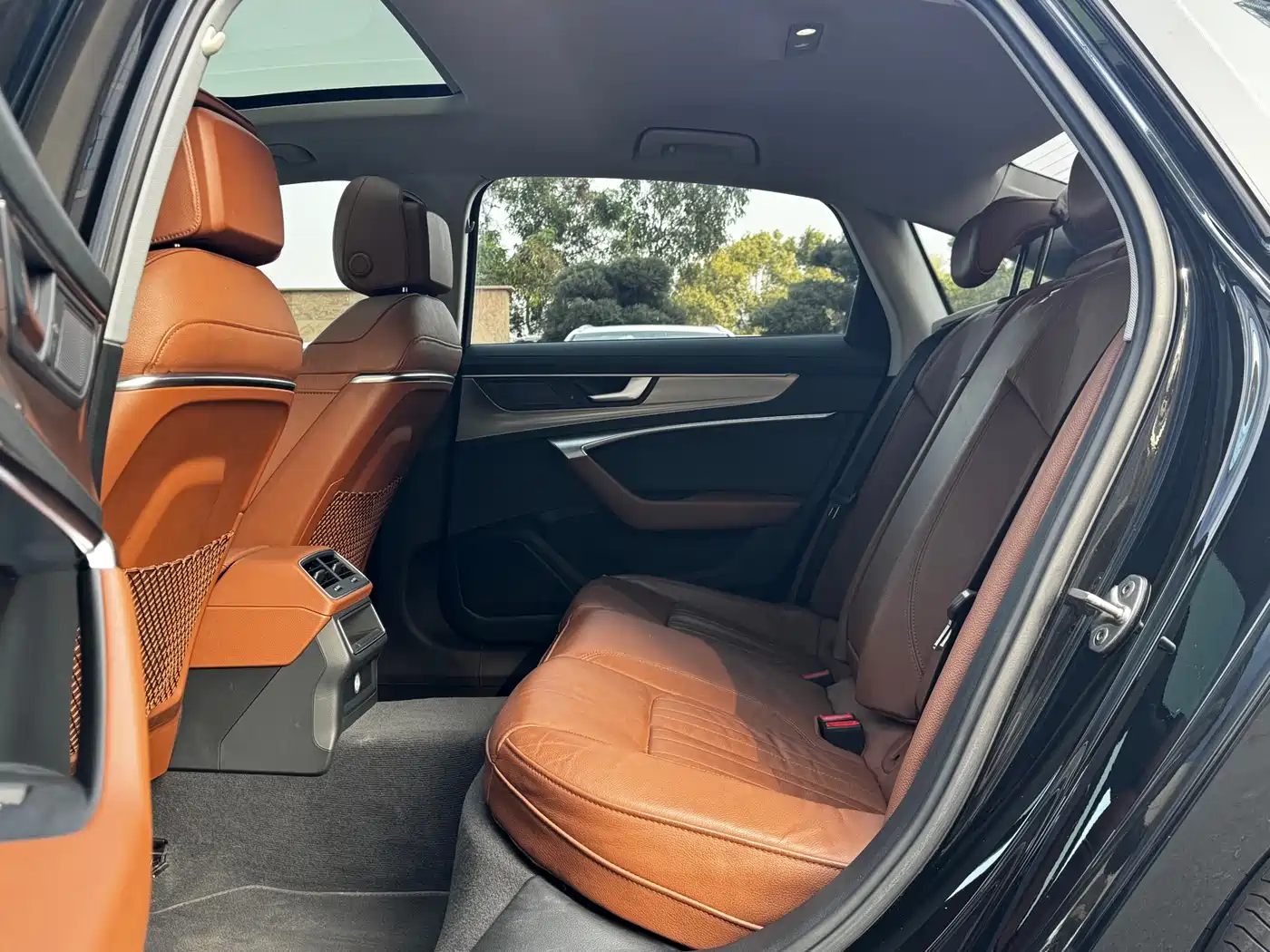 Audi A6L 2019 40 TFSI Luxury Elegance фото 8