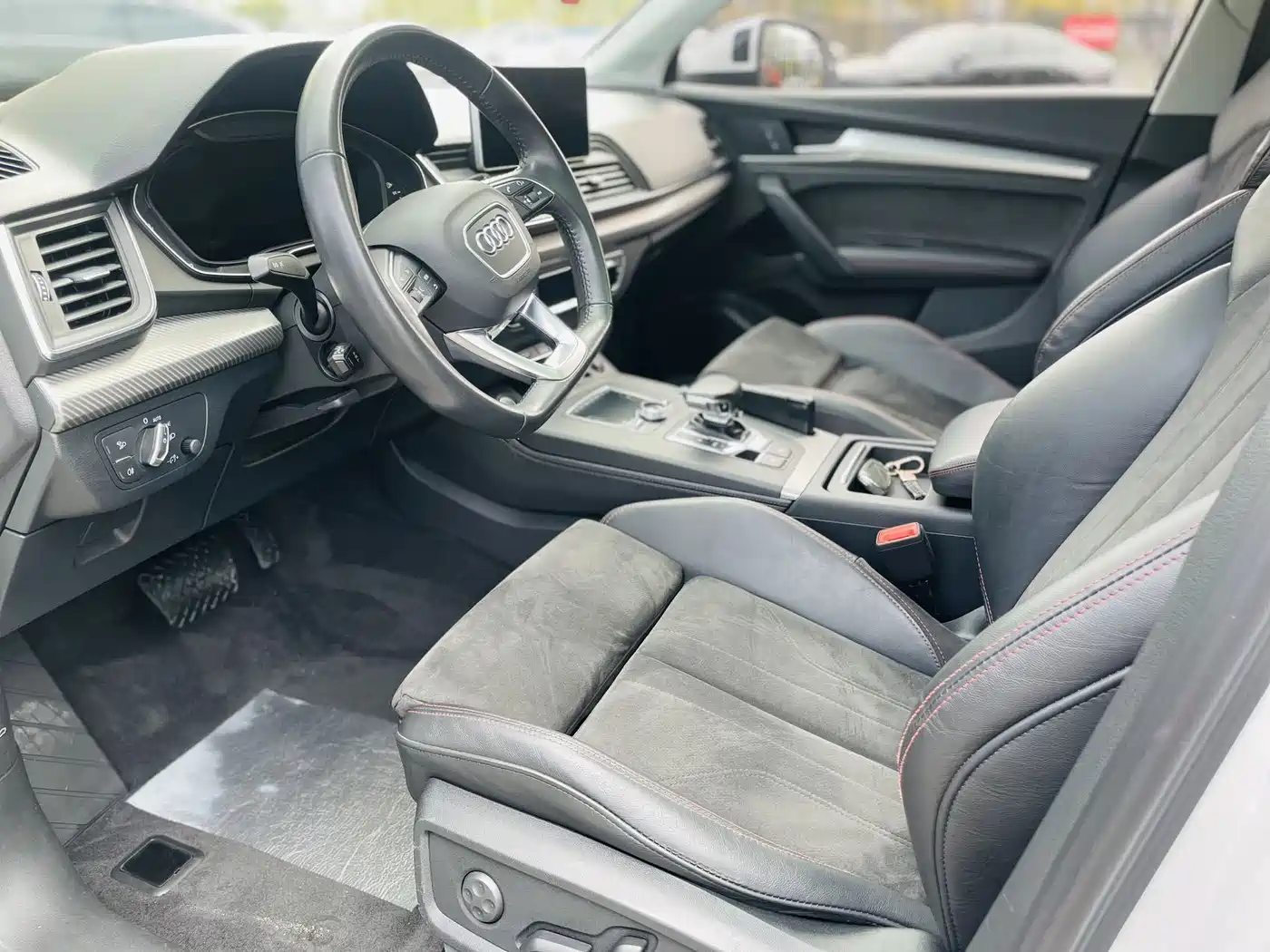Audi Q5L 2020 45 TFSI Premium Sport фото 4