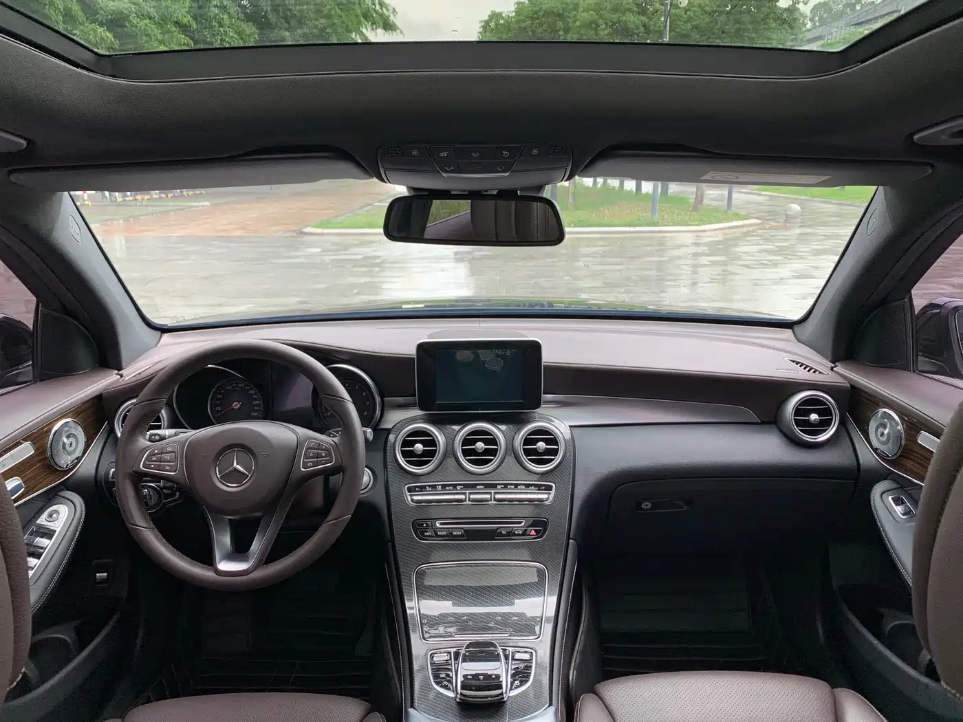 Mercedes-Benz GLC 2018 GLC 260 4MATIC Luxury фото 6