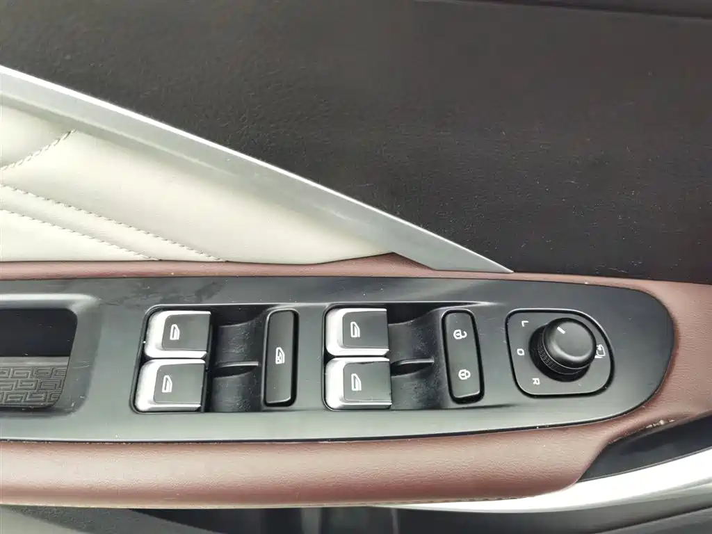 GEELY AUTOMOBILE JIAJIE