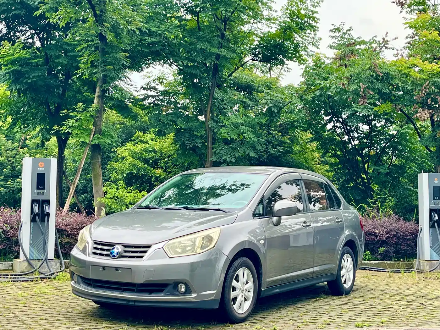 2015 Venucia D50
