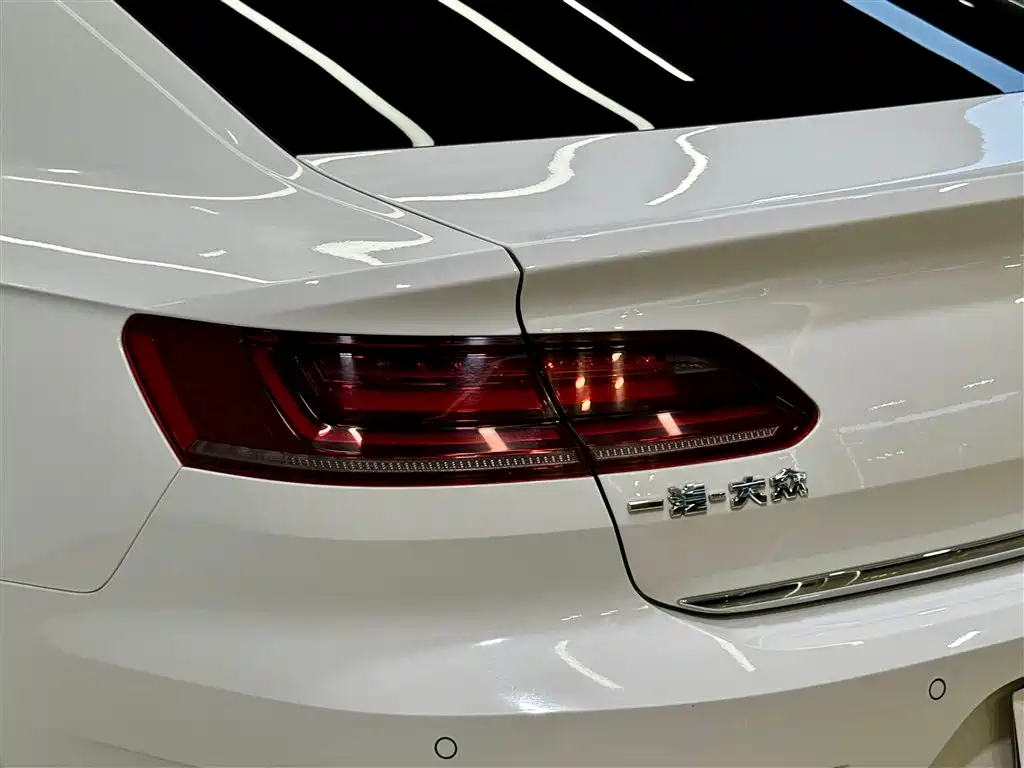 Volkswagen FAW-Volkswagen CC 2020 330TSI Glamour Version China VI фото 9