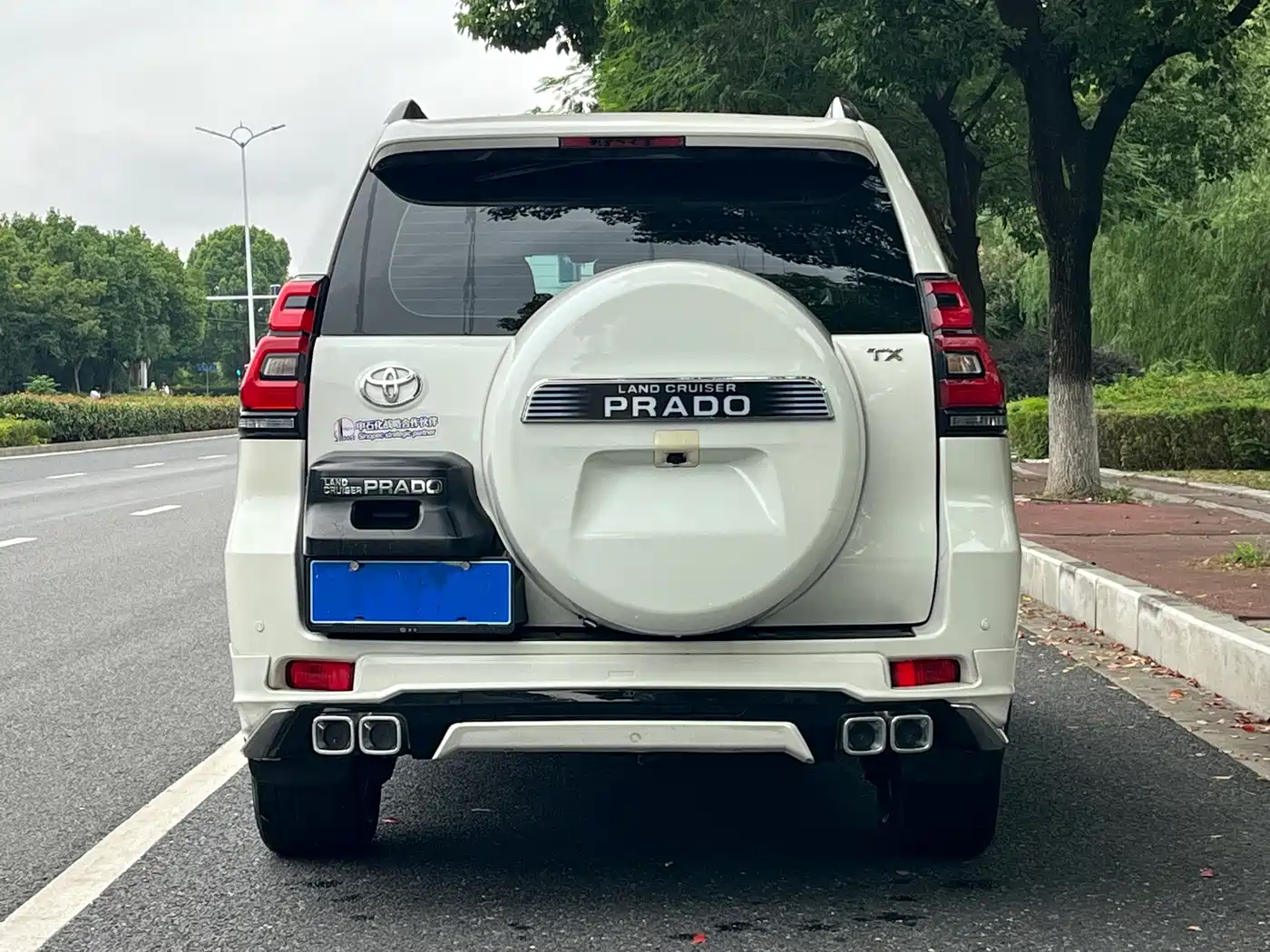 Фото 4 - Toyota Prado